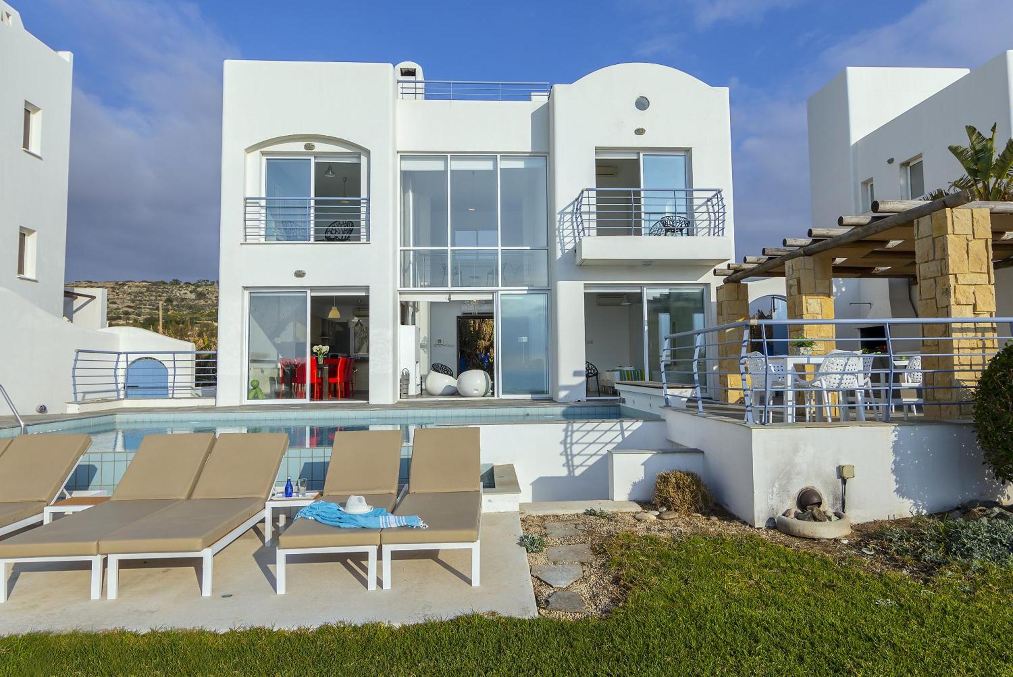 Blue Coral Beach Villas Three Exclusive Villas - Poseidon - Nautilus - Oceanos - And - Baby Coral Bungalow Coral Bay Exterior foto